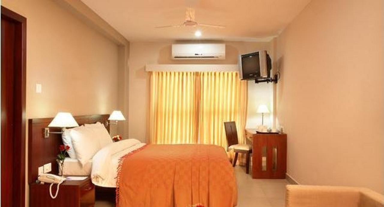 Broad Bean Cochin Hotell Kochi Exteriör bild